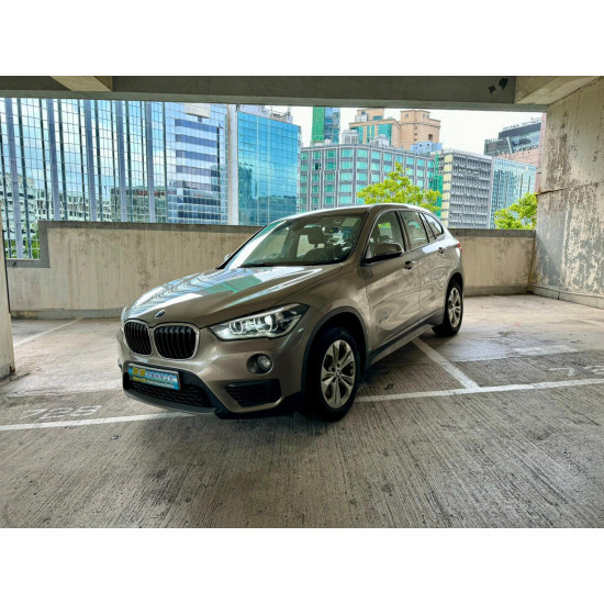 2018 - X1 SDRIVE18IA - SILVER 2018 - X1 SDRIVE18IA - SILVER