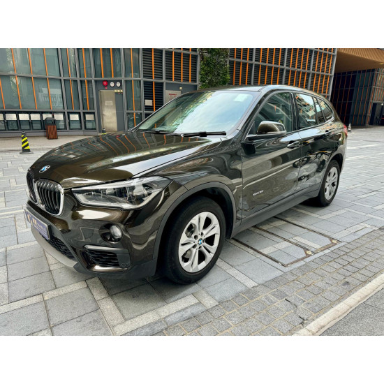 2018 - X1 SDRIVE18IA