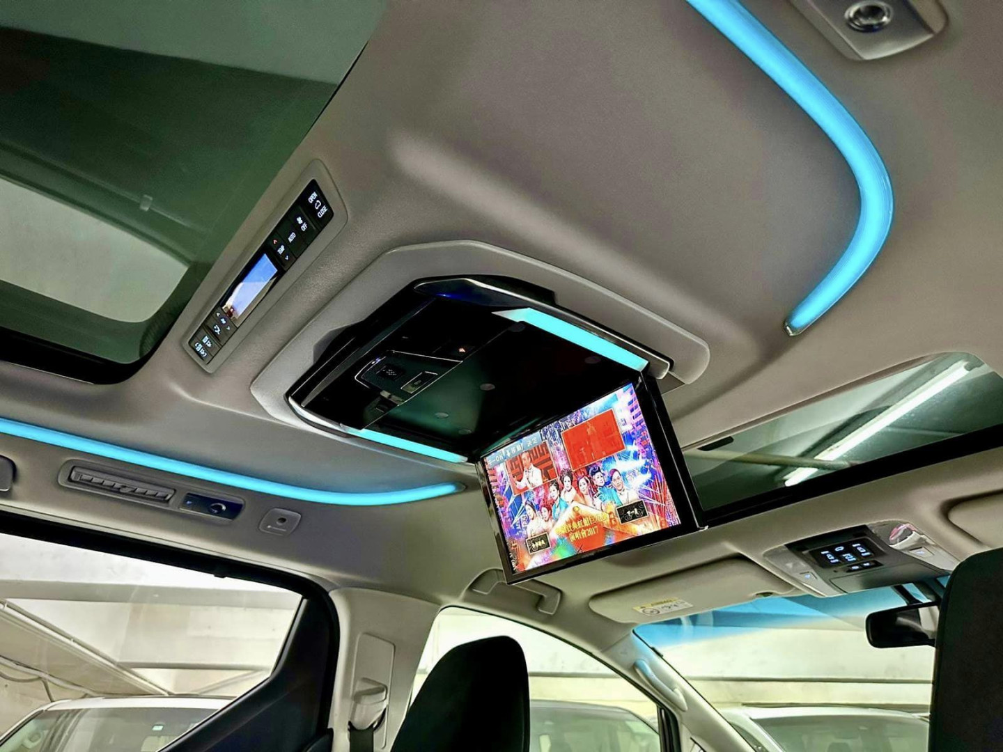 2016 Toyota Alphard 3.5 SC Modellista