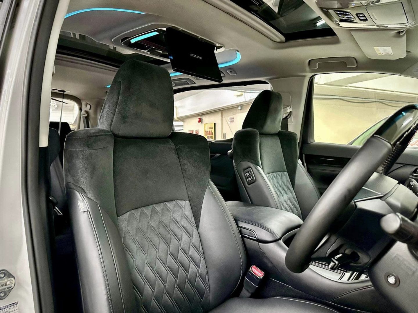2016 Toyota Alphard 3.5 SC Modellista